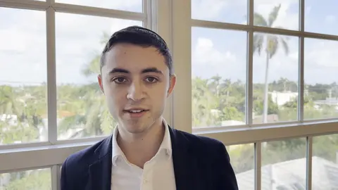 Akiva Paris